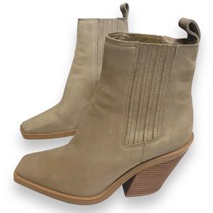 Vince Camuto | Ackella Tan Suede Leather Pull On Ankle Boots | Size 7.5